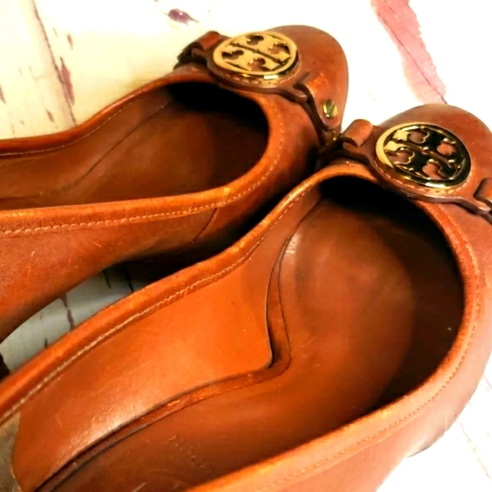 Tory Burch 9.5 Brown Distress Leather Heels